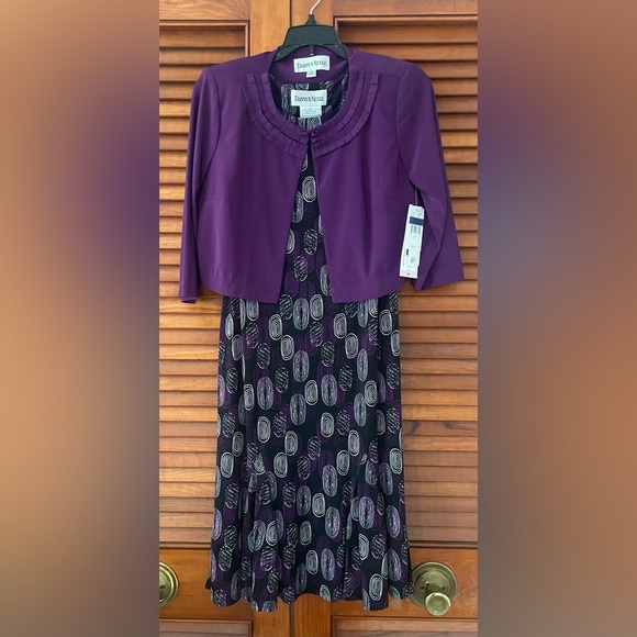 Danny & Nicole Dresses & Skirts - Danny and Nicole dress